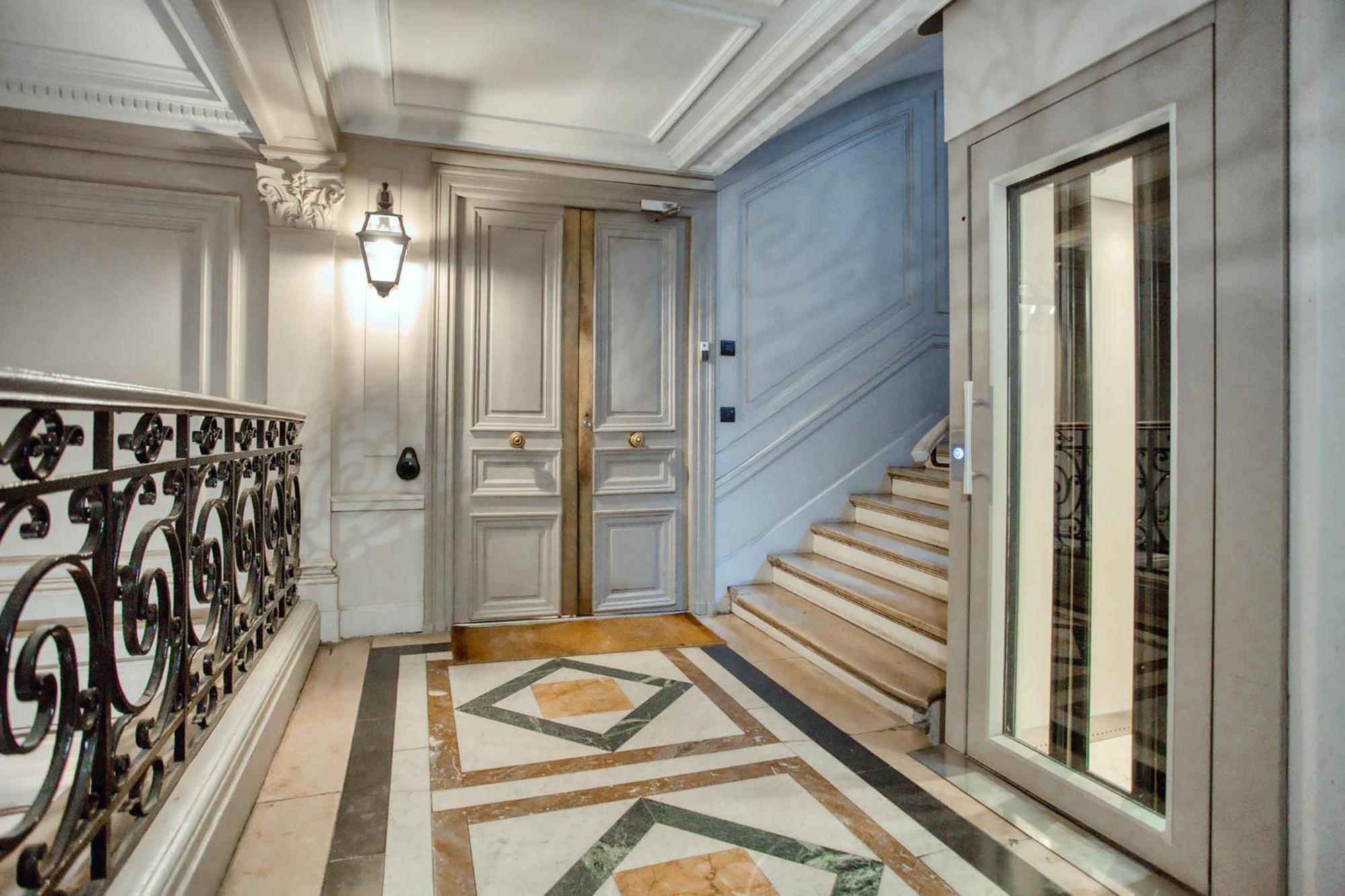 Apartment Romantique 150m2 4ch Proche De L'opera - Clim
